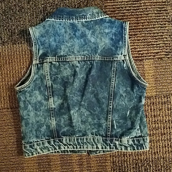 Jean jacket - Picture 2 of 4
